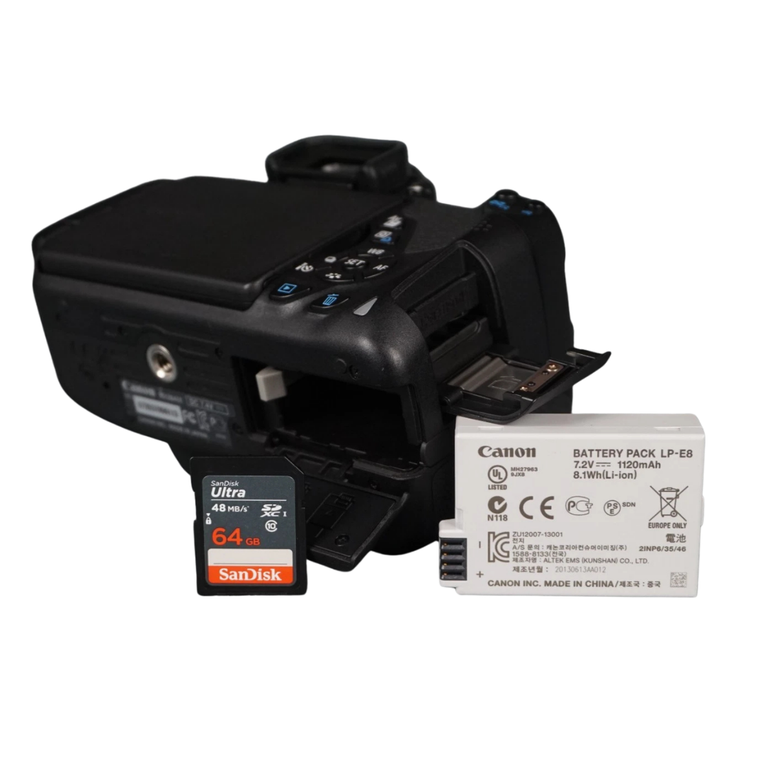 Canon EOS 700D + 18–55mm Lens - Image 12